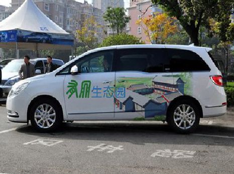 南京户外车贴喷绘如何保持效果?